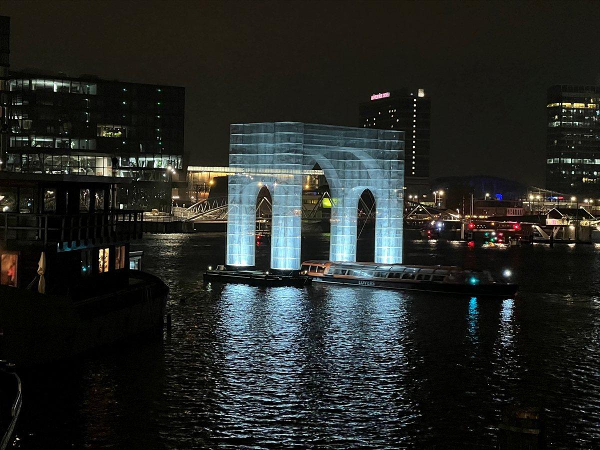 Amsterdam'da Işık Sanatı Festivali başladı