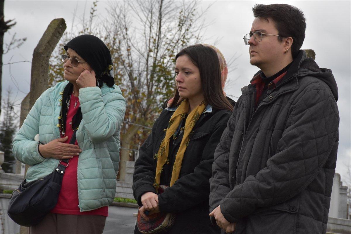 Ceren Özdemir vefatının 3'üncü yılında mezarı başında anıldı