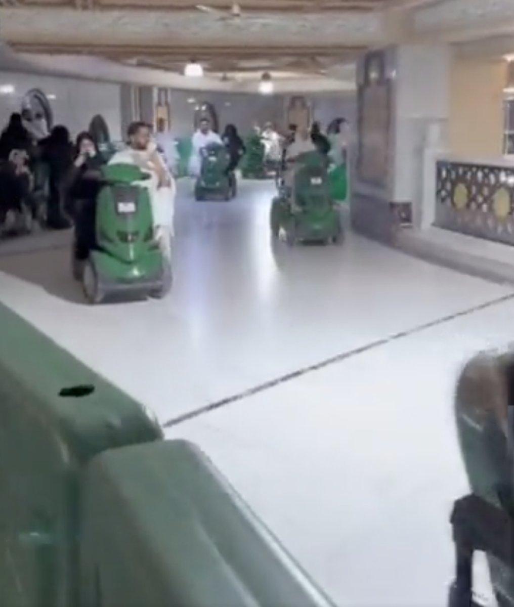 Kabe'de elektrikli araçla ibadet görüntüsü tepki çekti