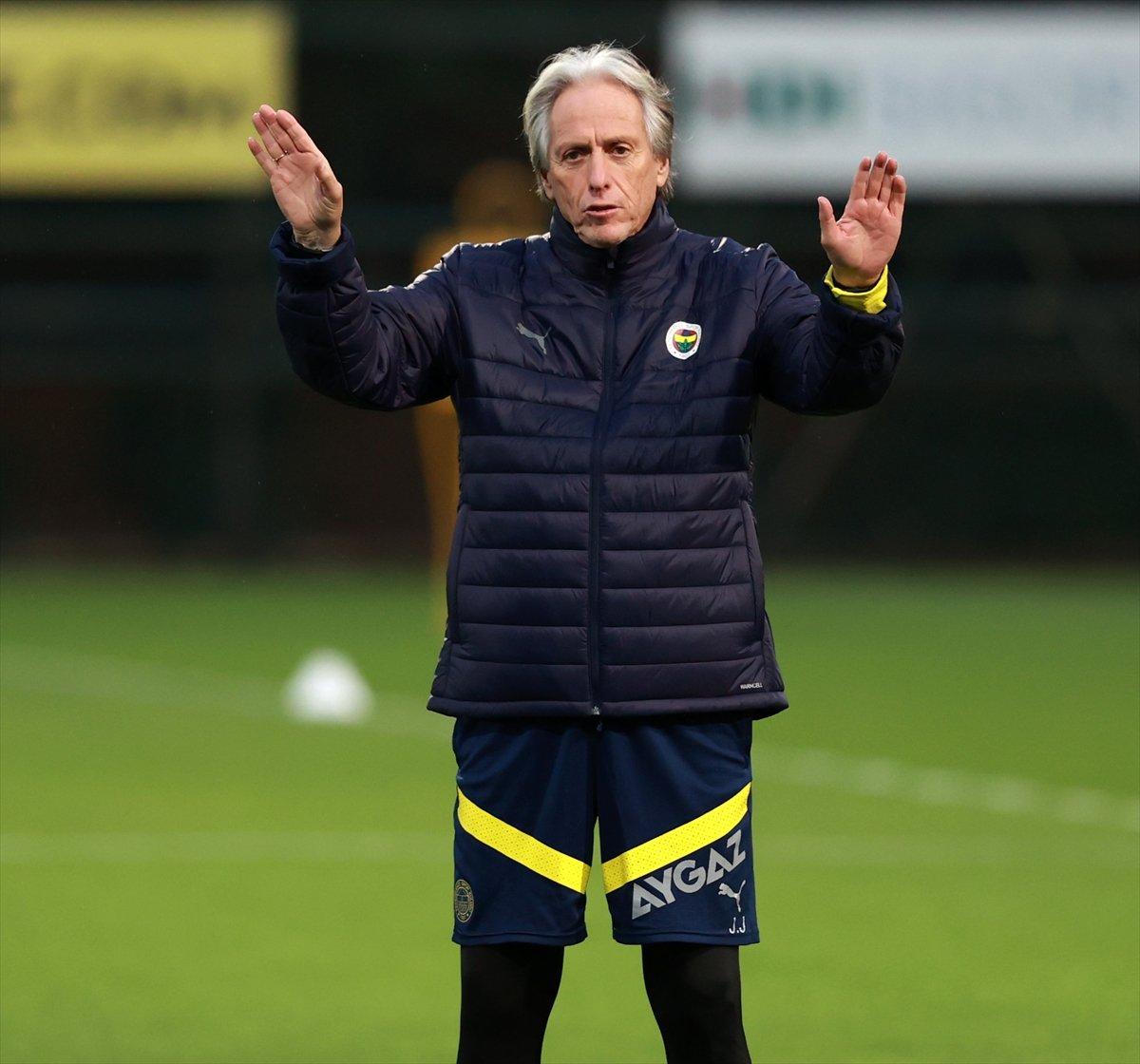 Jorge Jesus'tan Joao Pedro açıklaması