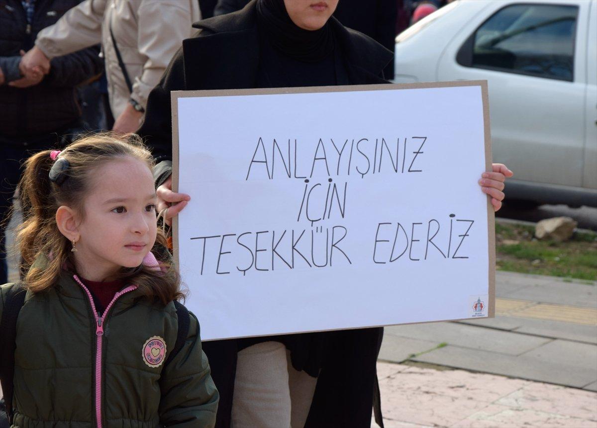 Bilecik'te Dünya Engelliler Günü'nde empati yürüyüşü