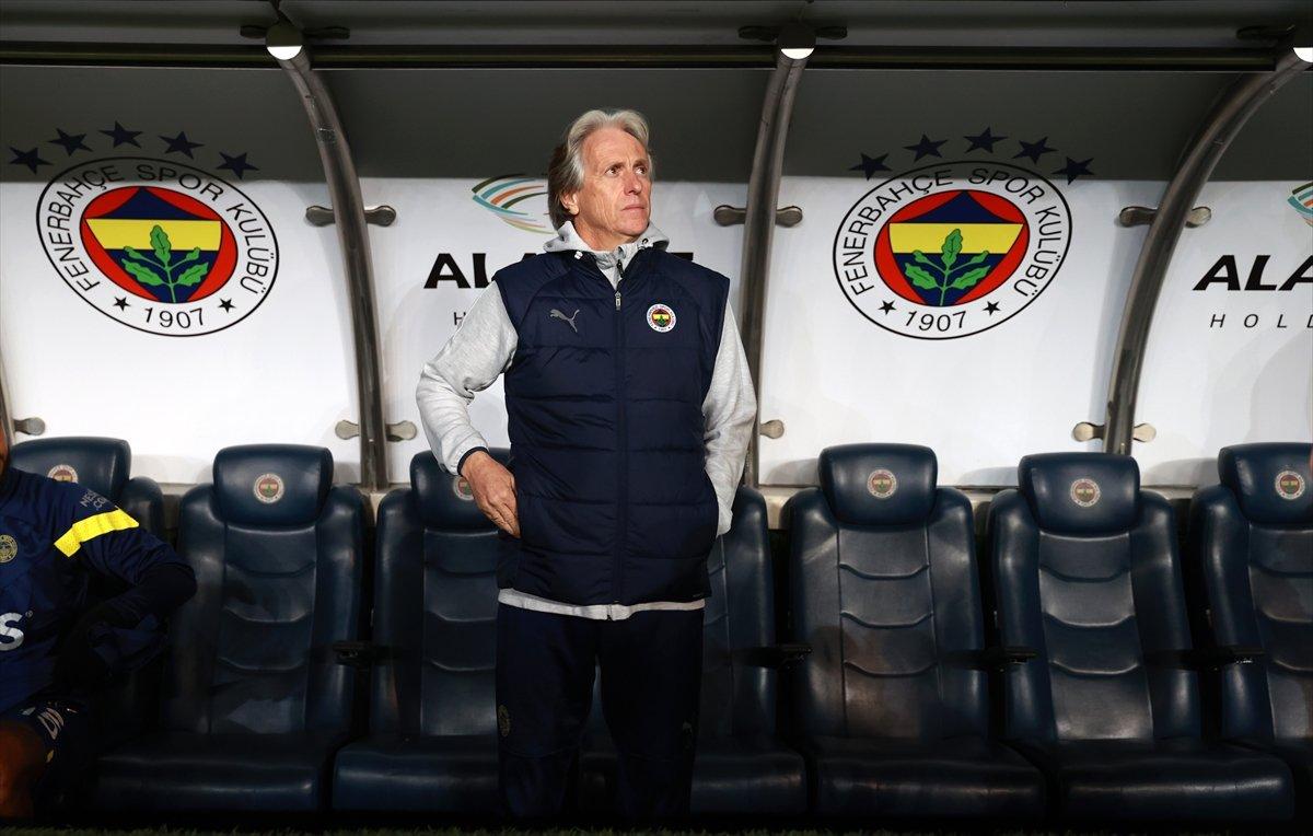 Jorge Jesus'tan Joao Pedro açıklaması