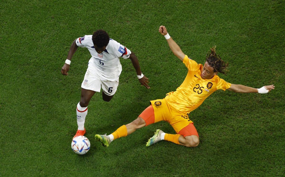 Hollanda, ABD'yi yenerek çeyrek finale kaldı