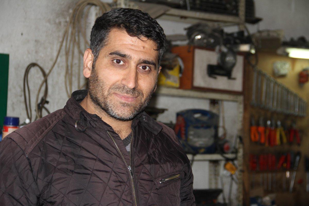 Elazığ'da kumruların yuvası için sobayı yakmıyor