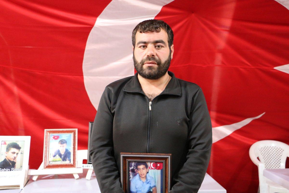 Evlat nöbetindeki ağabey: Babam kardeşimin hasretinden vefat etti