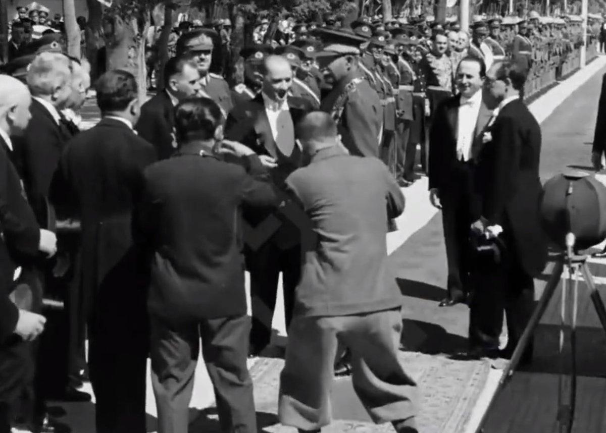Atatürk’ün İran Şahı Rıza Pehlevi’yi karşıladığı görüntüler