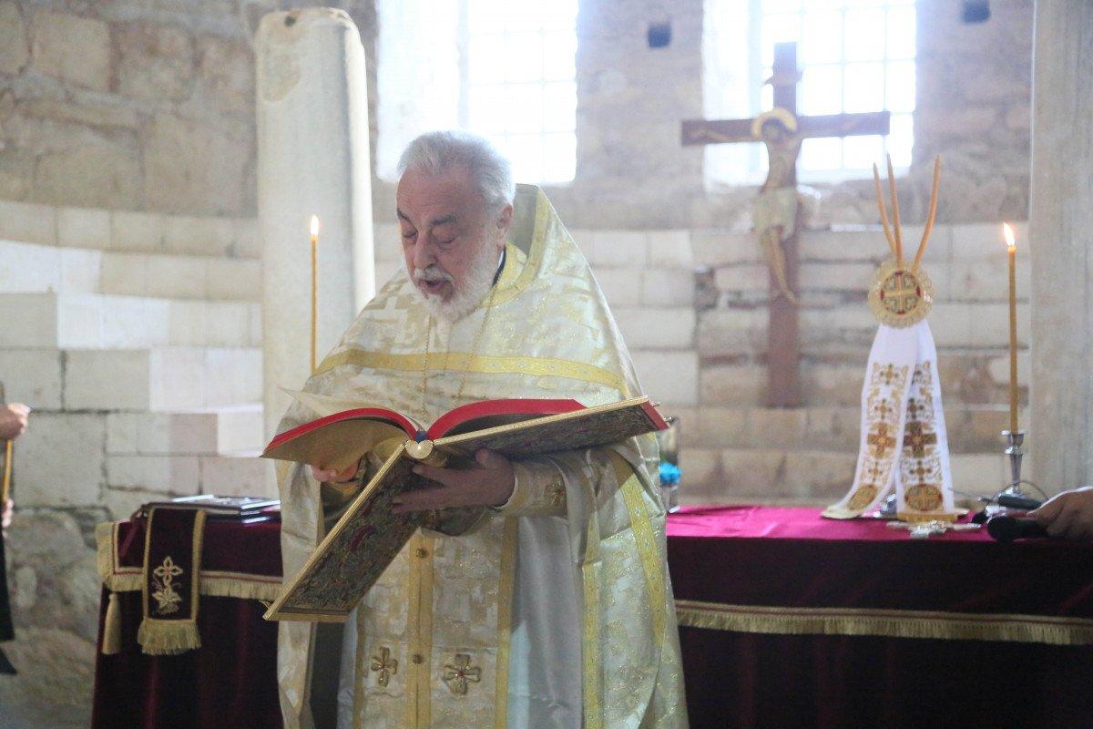 Antalya’da 'Noel Baba' için ayin yapıldı