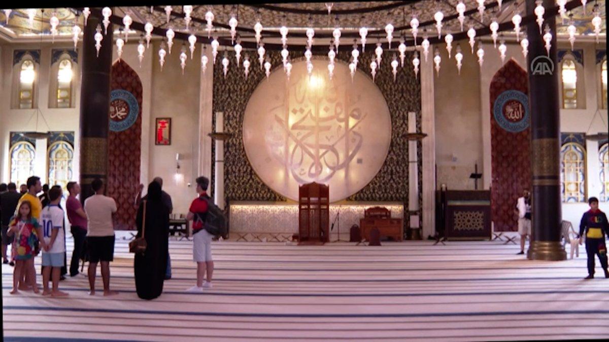 Doha'da statlar kadar camiler de futbolseverlerin ilgi odağı
