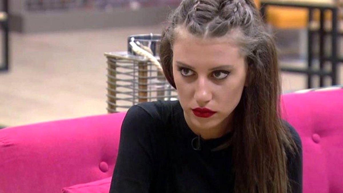 'Kısmetse Olur'un Melis'inin başörtüsüne hakareti cezasız kalmadı