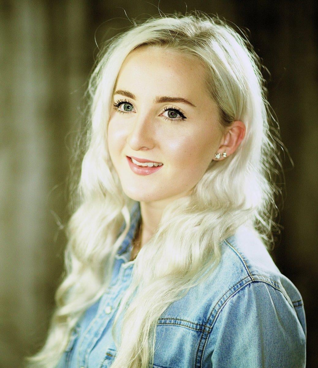 Holly Jackson’ın bağımlılık yapan polisiye romanı: İyi Kız Kötü Son