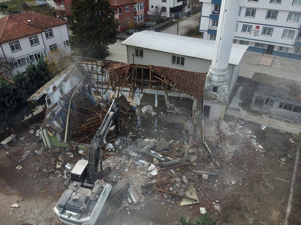 Murat Kurum: Düzce'de yıkılacak ağır hasarlı 791 yapı var