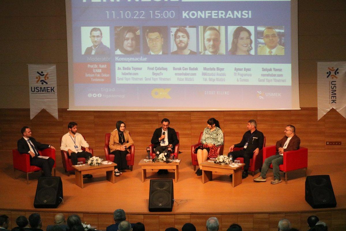 Kayseri'de gazetecilerle öğrencileri buluşturan program 