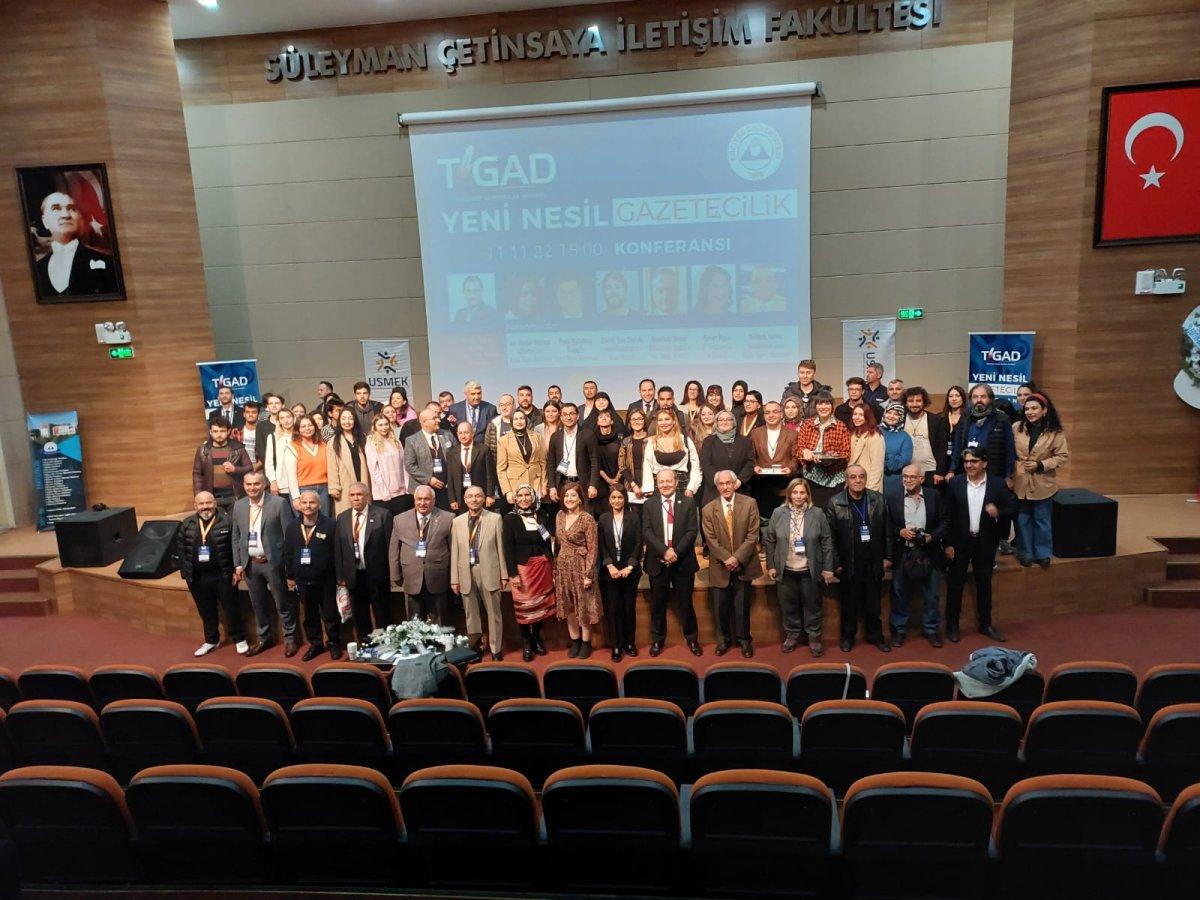 Kayseri'de gazetecilerle öğrencileri buluşturan program 