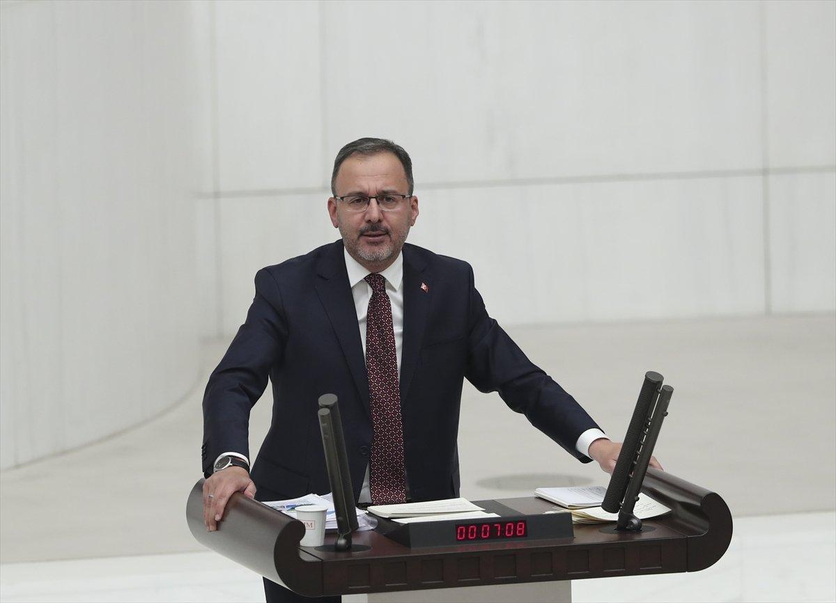 Mehmet Kasapoğlu'ndan öğrencilere KYK burs ve kredi müjdesi 