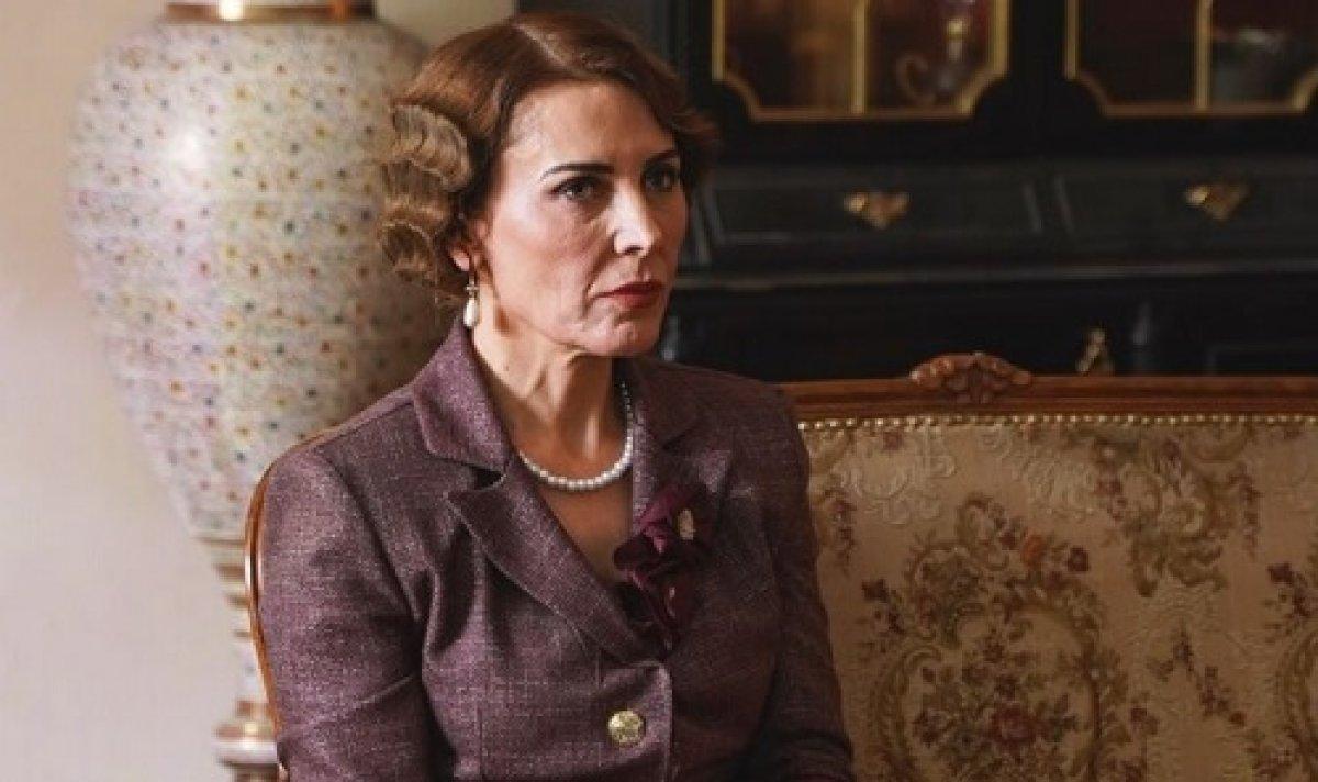 Taksim'de oyuncu Ayten Soykök aracıyla vatandaşları ezdi