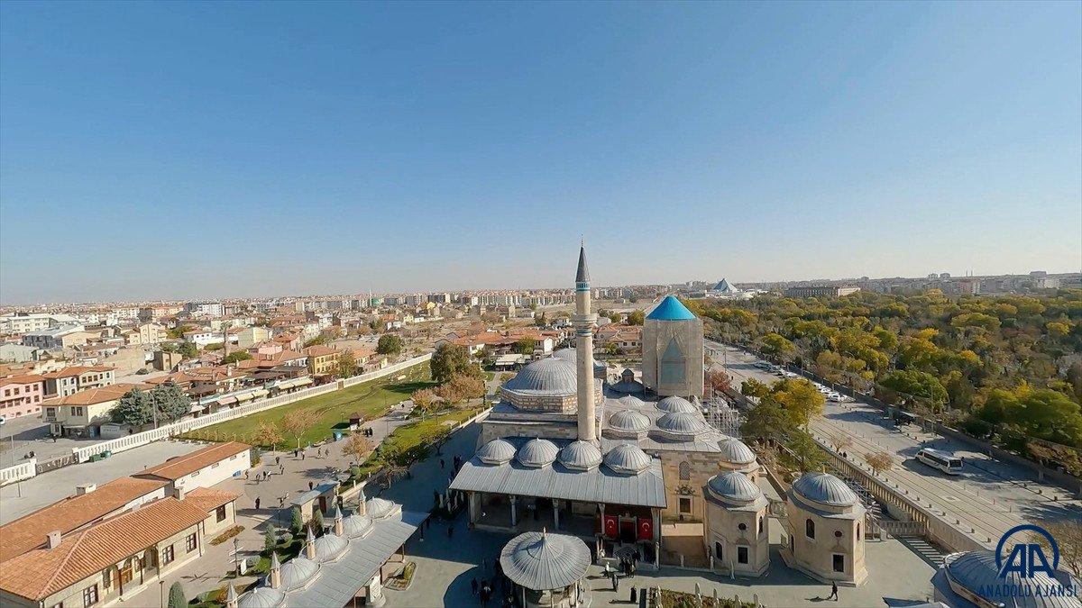 Mevlana Müzesi FPV drone'la görüntülendi