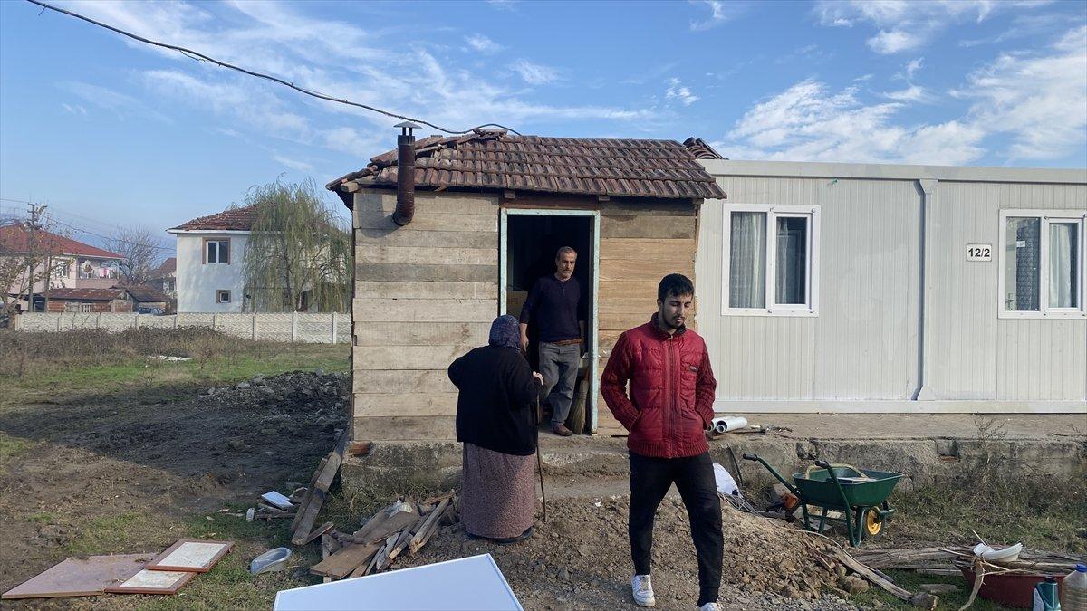 Düzce'de depremzedeler için konteynerler hazır