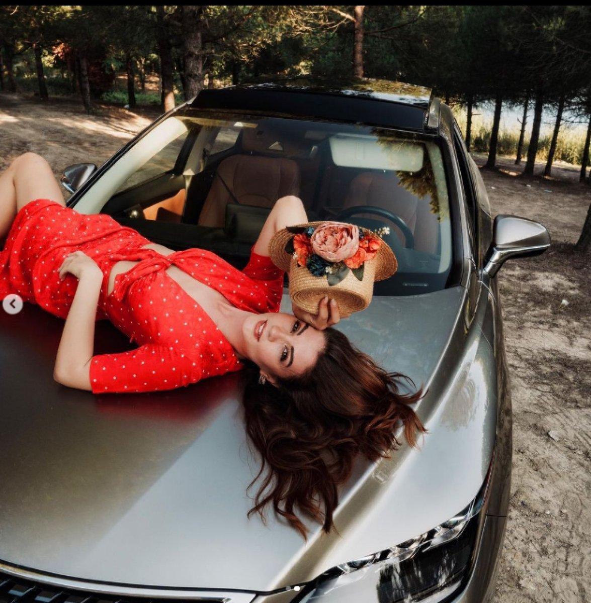 Burcu Özberk, imaj değişikliği yaptı