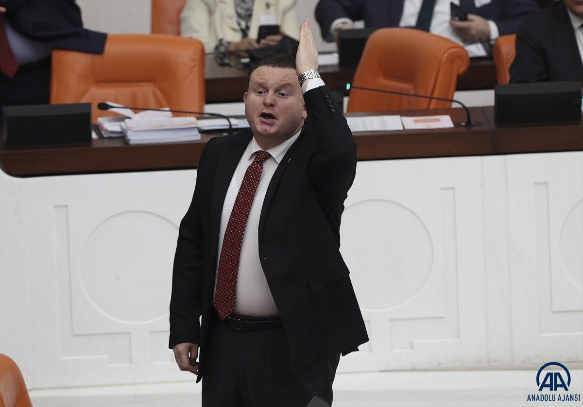 HDP'li Ömer Öcalan: Kürtçe bu ülkenin resmi dili olacak