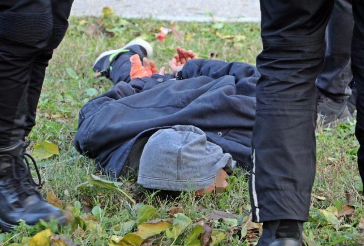 Antalya'da bir kişi tartıştığını annesi boğazından bıçaklayarak öldürdü