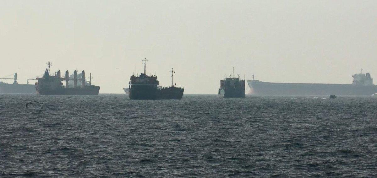 Boğaz'da bekleyen gemilere yönelik: Riski üzerimize almamız söz konusu değil
