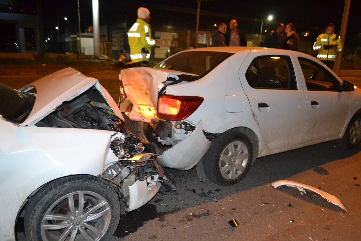Tekirdağ’da yola fırlayan köpek kazaya neden oldu