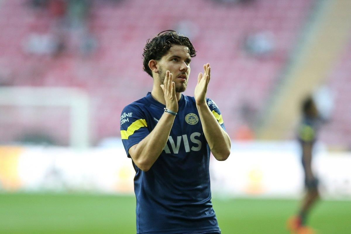 Napoli, Ferdi Kadıoğlu'nu izledi