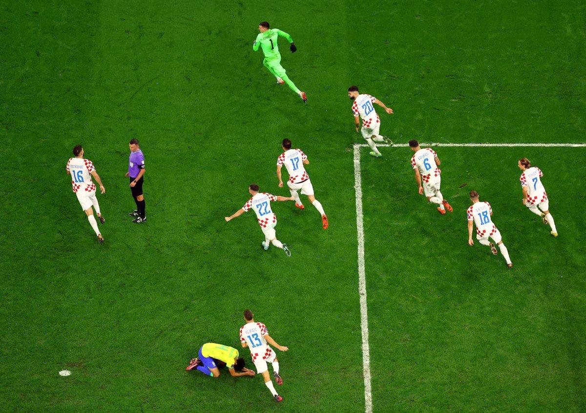 Hırvatistan, Brezilya'yı penaltılarda yenerek yarı finale yükseldi