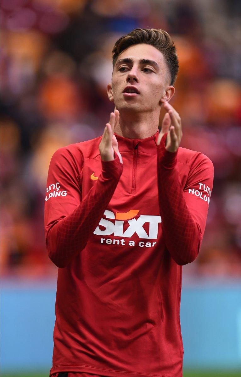 Özgür Baran Aksaka, Bulgaristan Milli Takımı'ndan davet aldı