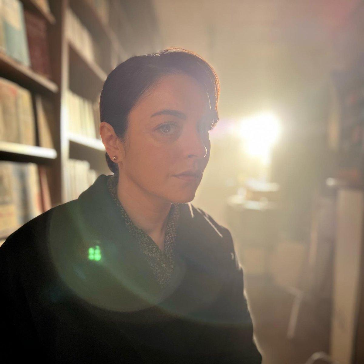 Ezgi Mola, korku dolu anları anlattı