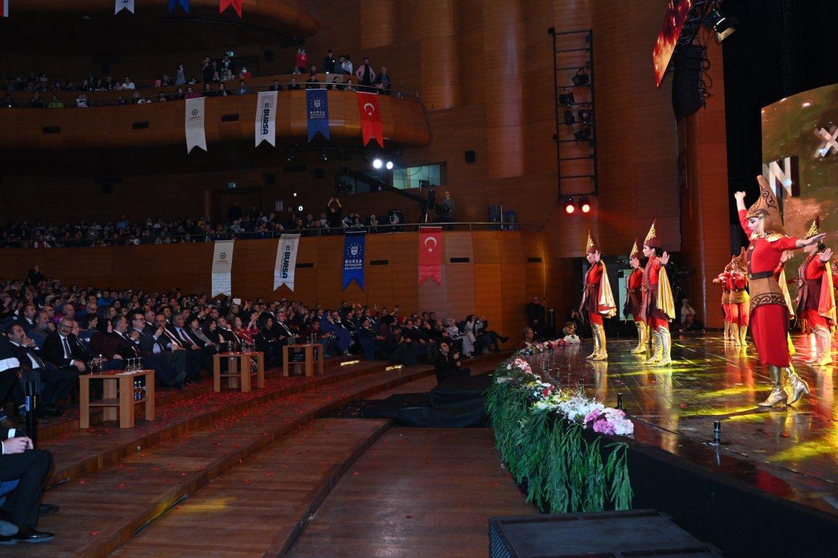 Türk kültür sancağı Bursa'dan Şuşa'ya geçti