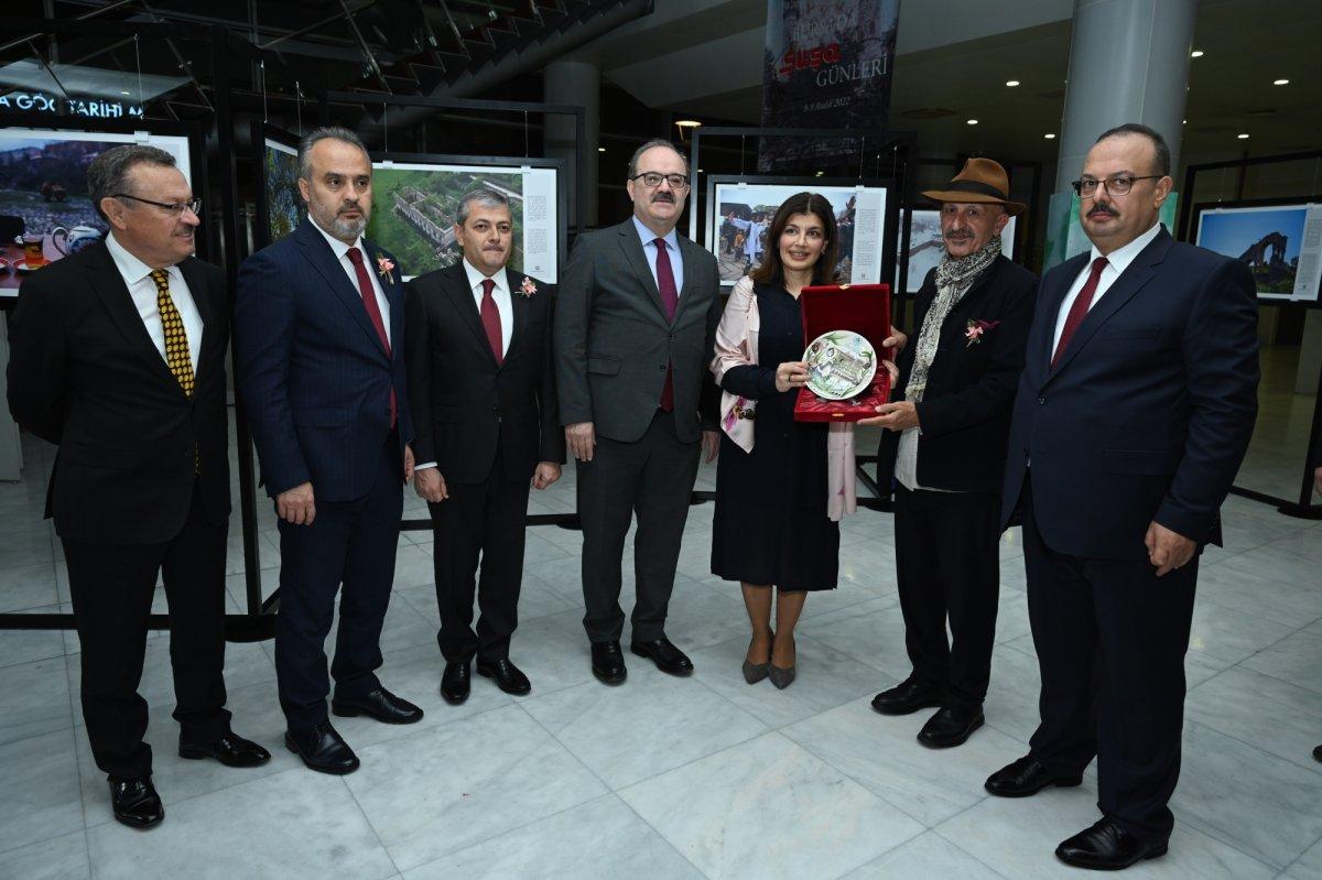 Türk kültür sancağı Bursa'dan Şuşa'ya geçti