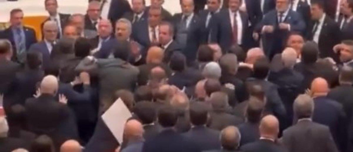 Süleyman Soylu'nun konuşmasının ardından Meclis karıştı