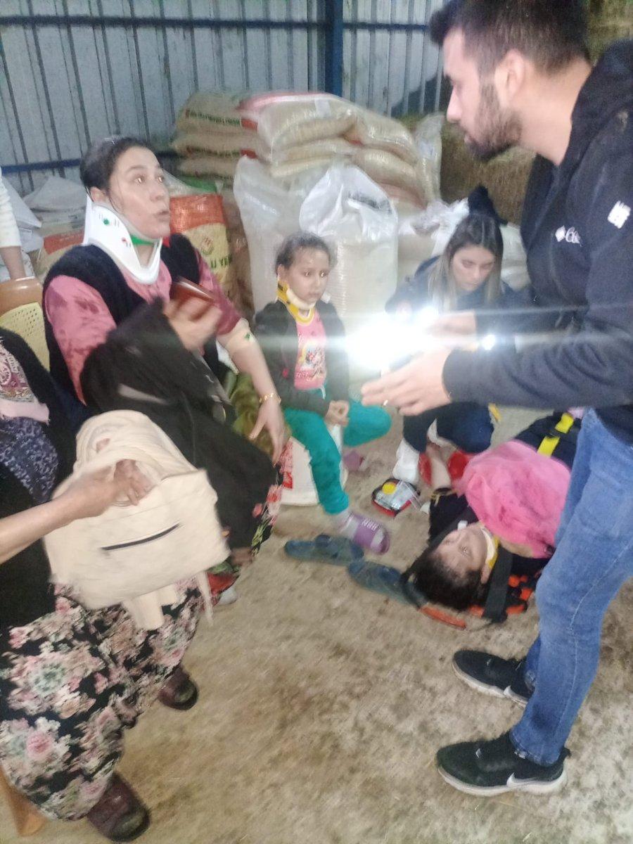 Aydın'da virajı alamayan araç, uçurumdan düştü  