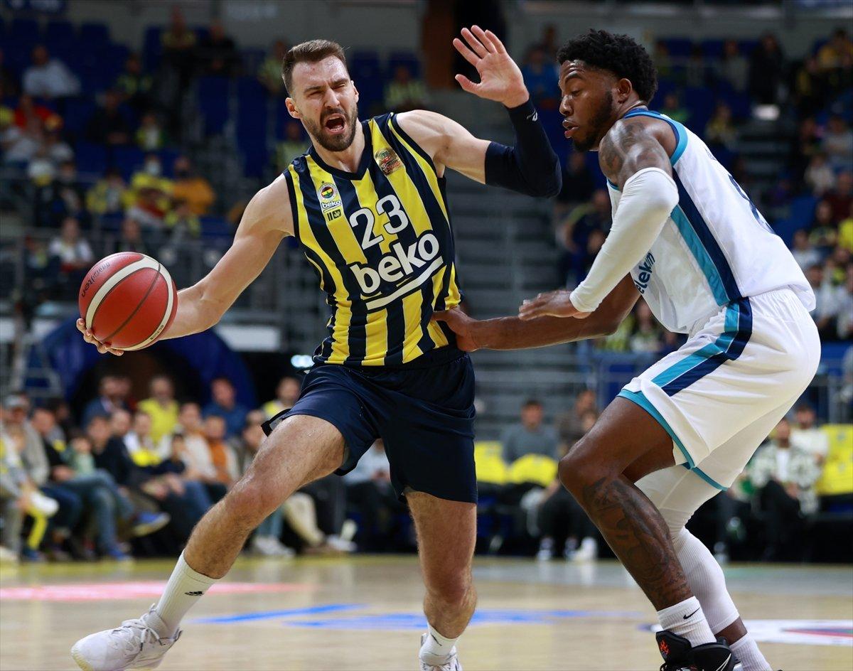 Fenerbahçe, ligde ilk kez kaybetti