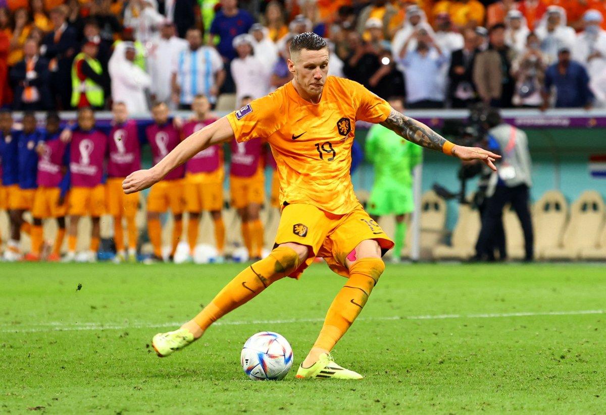 Burnley Teknik Direktörü Kompany'den Weghorst açıklaması