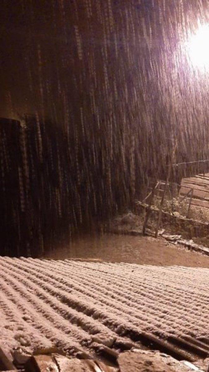 Karabük Eflani’de kar yağışı etkili oldu