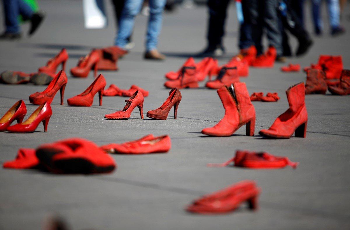 Kadınlara ve kız çocuklarına yönelik şiddet Batı'da giderek artıyor