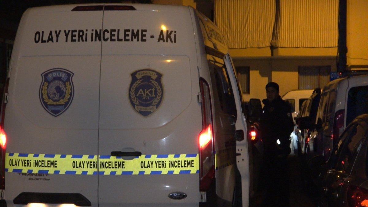 Denizli'de bir çocuk annesi kadın, evinde ölü bulundu