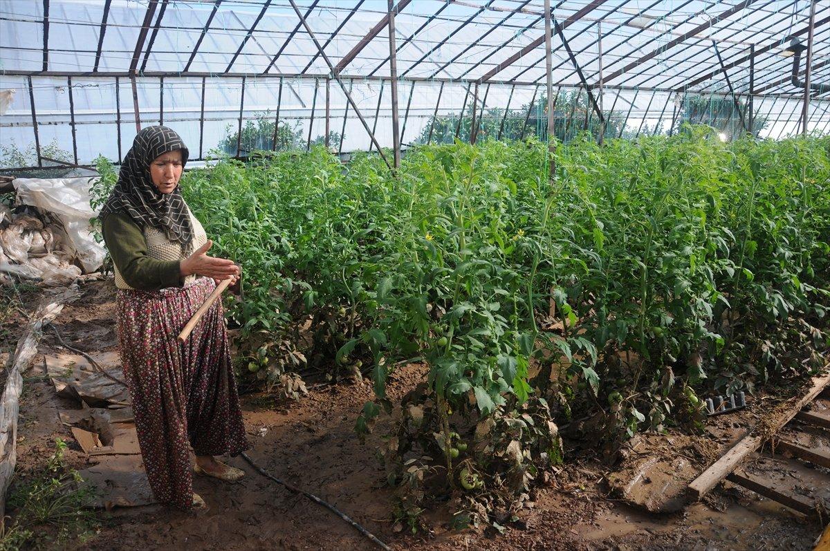 Antalya'da 3 ilçede eğitime 1 gün ara verildi