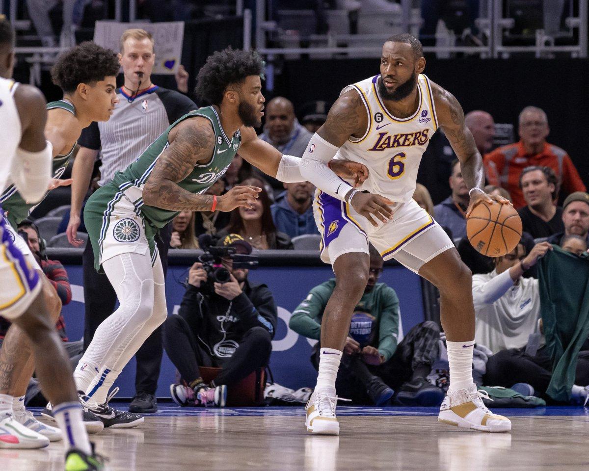 LeBron James, 45 yaşına kadar basketbol oynamak istiyor