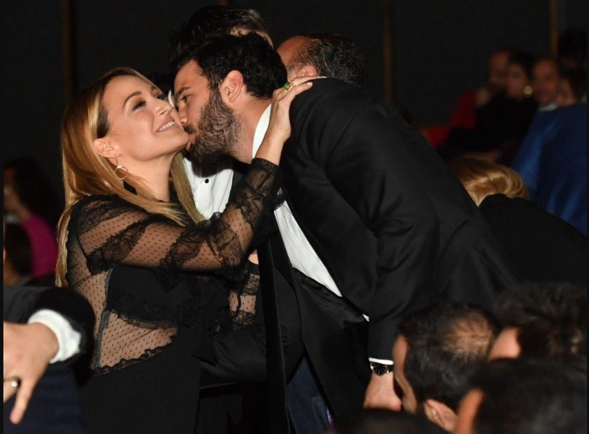 Gupse Özay'dan bebekle bakım videosu