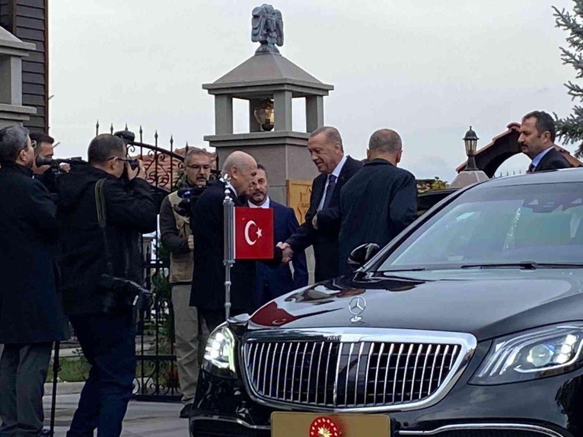 Cumhurbaşkanı Erdoğan, Devlet Bahçeli'yi ziyaret etti