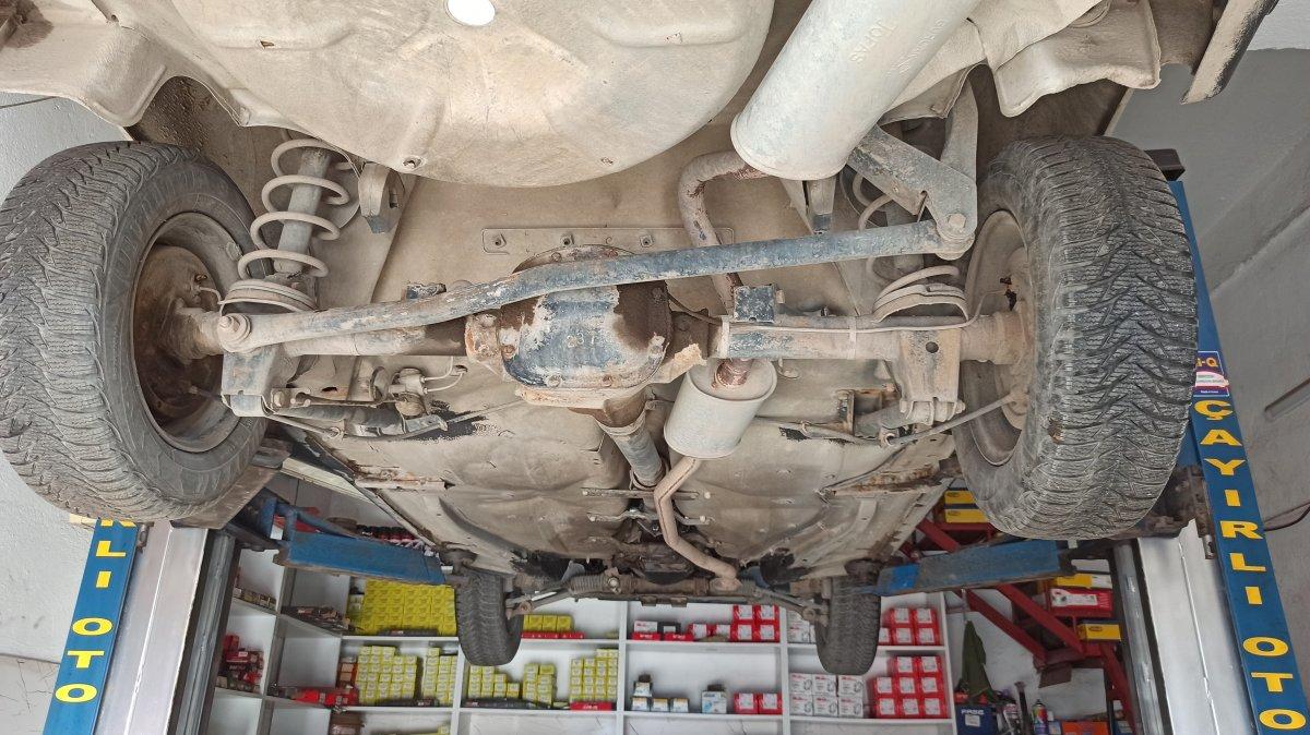 Tofaş araçların, kazada ikiye bölünme nedenlerini ustası açıkladı