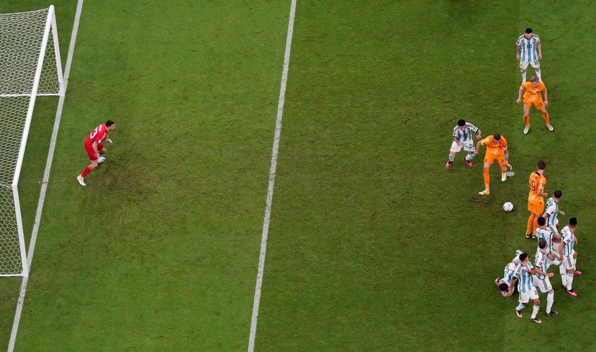 Van Gaal, Weghorst'un golünün planını anlattı