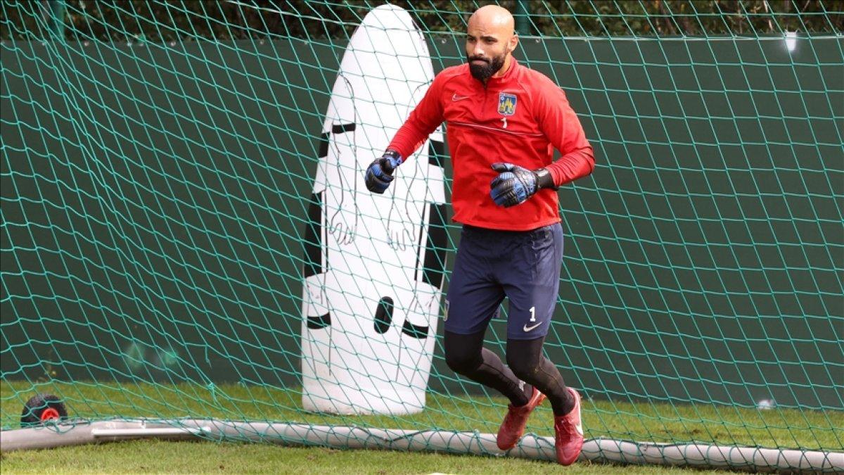 Sinan Bolat: Uğurcan Çakır ve Altay Bayındır Avrupa'da faydalı olur