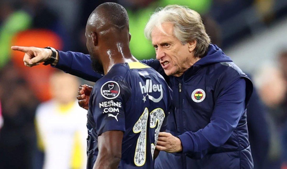 Jorge Jesus, Enner Valencia'nın canlı yayınına katıldı