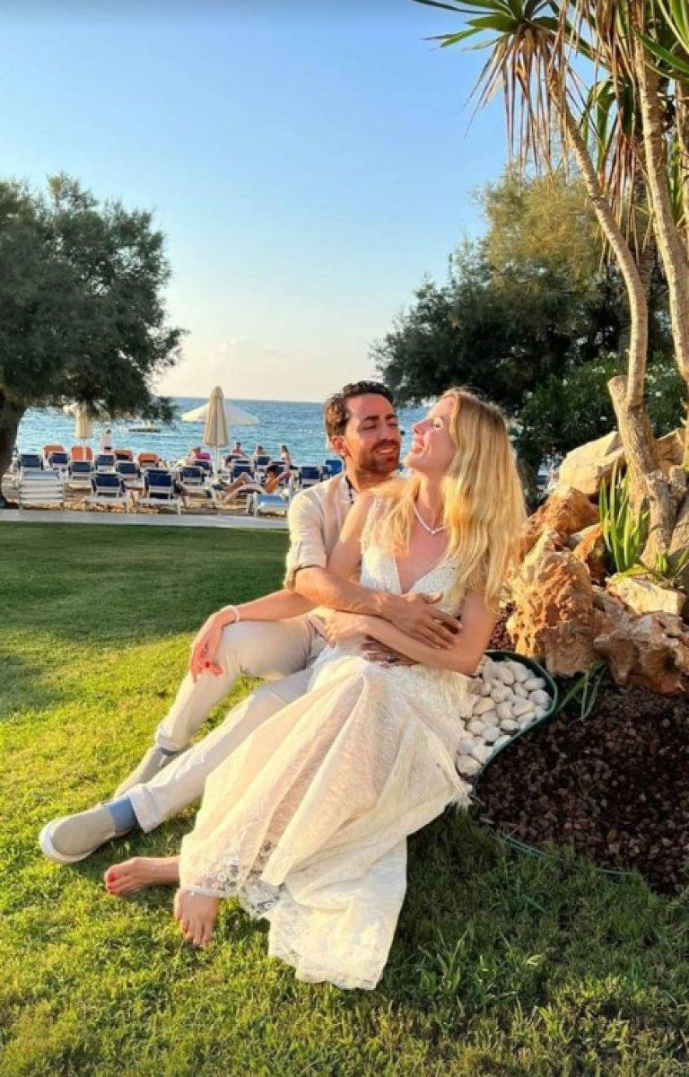 Wilma Elles dünyaevine girdi