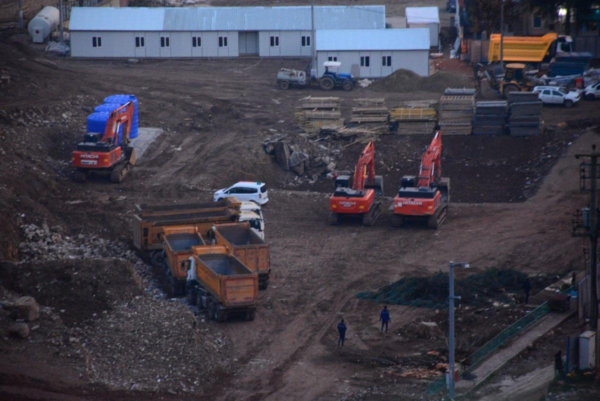 Kocaeli'de kentsel dönüşüm için kazılan alandan tarihi mezar çıktı