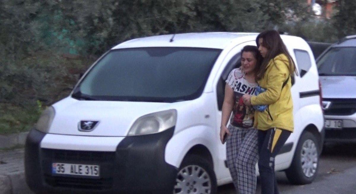 İzmir'de öfkeli eş karısını bıçakla rehin aldı